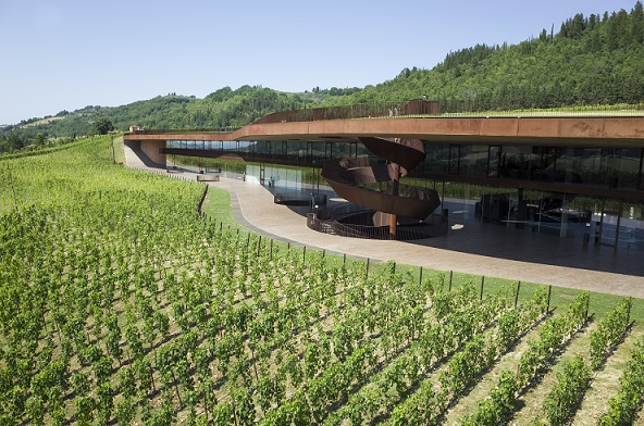 Antinori outside